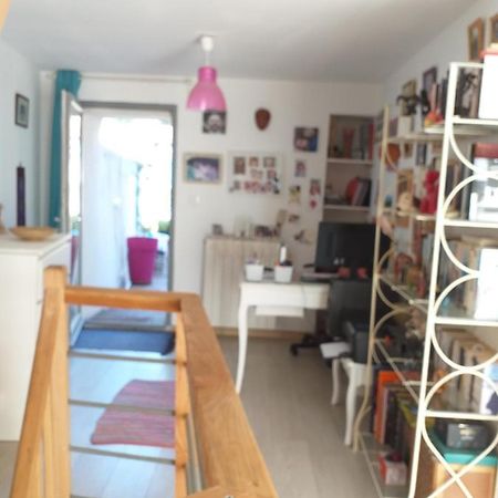 Apartamento La Maison D Annick Lodève Exterior foto