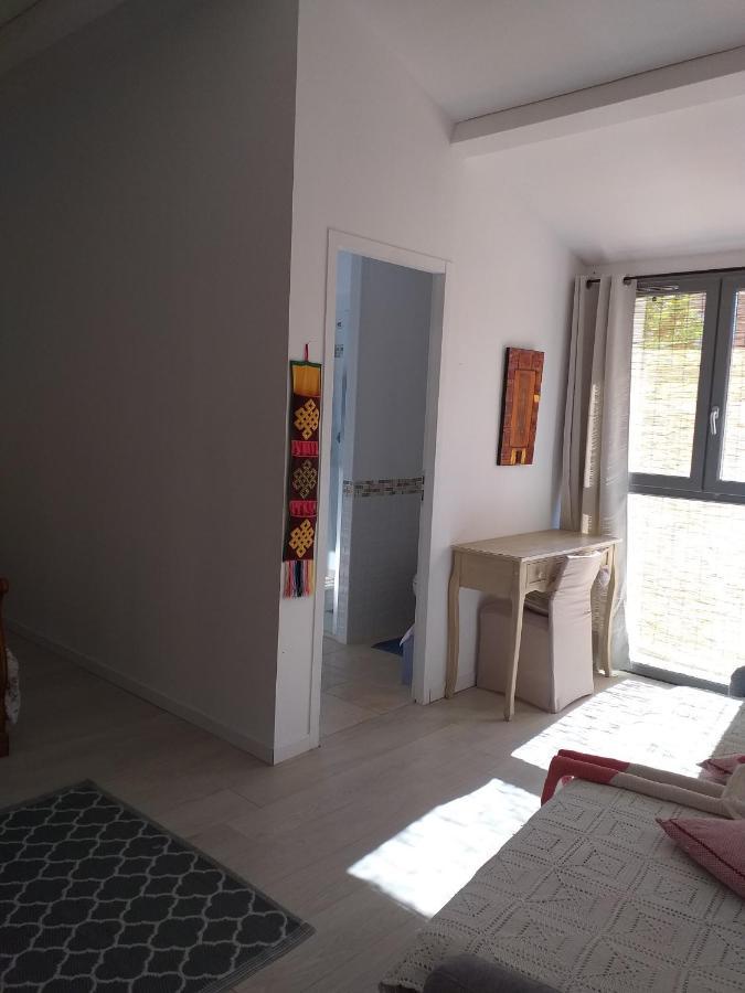 Apartamento La Maison D Annick Lodève Exterior foto